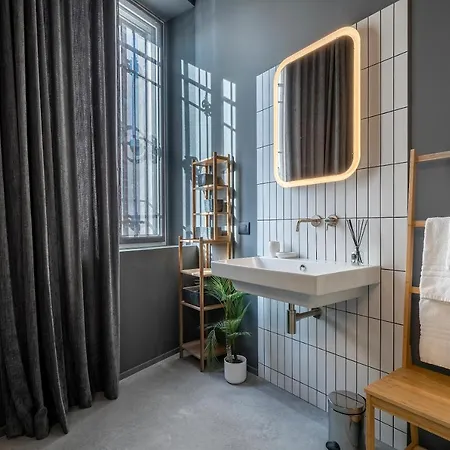 Guesthost - Loft Viale Trieste Udine